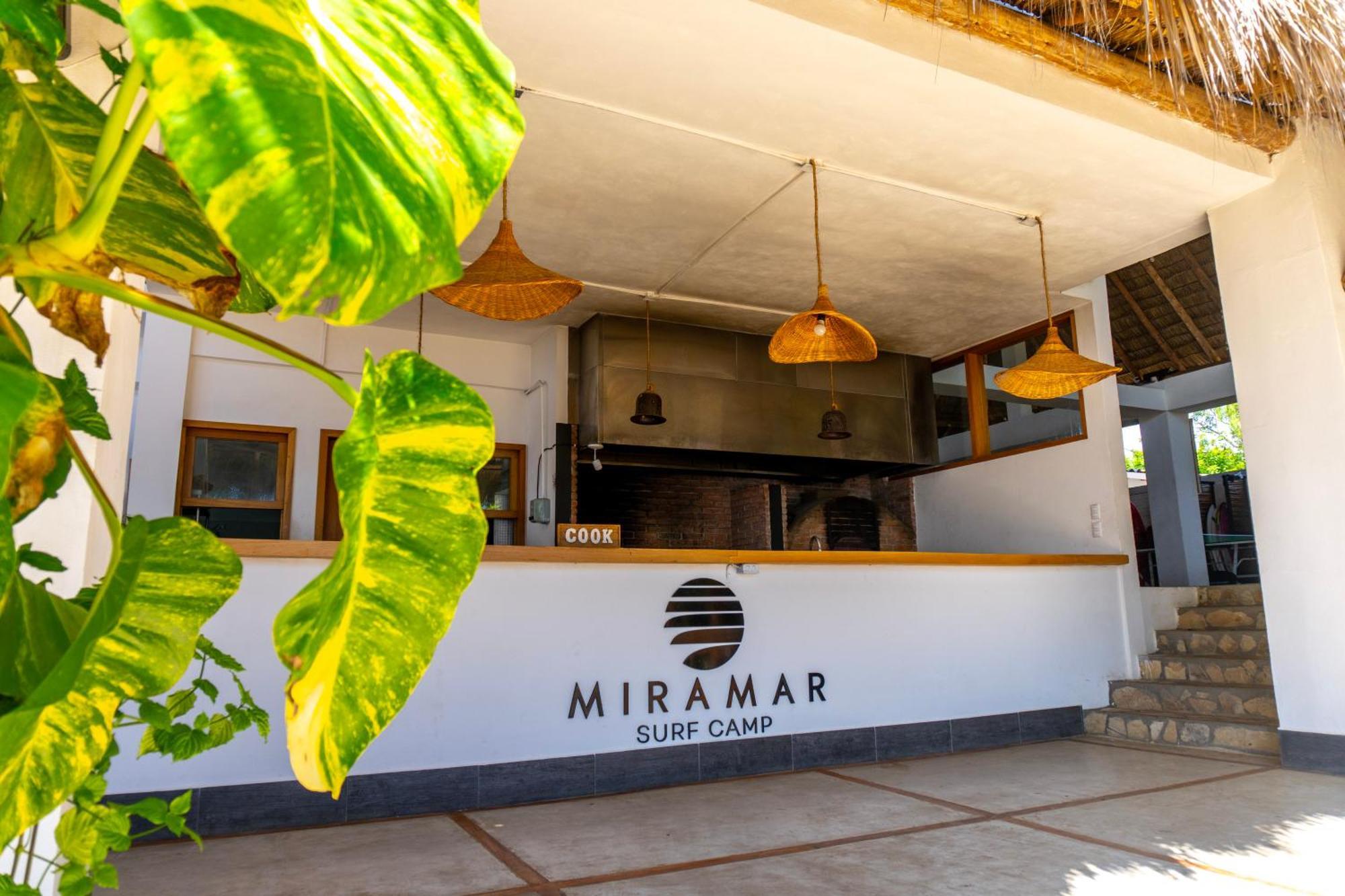 Puerto SandinoMiramar Surfcamp别墅 外观 照片